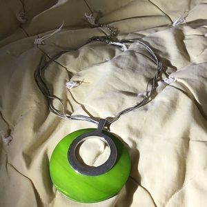 Necklace with LOVELY green Pendant!